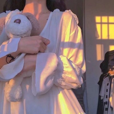 茱莉小姐
